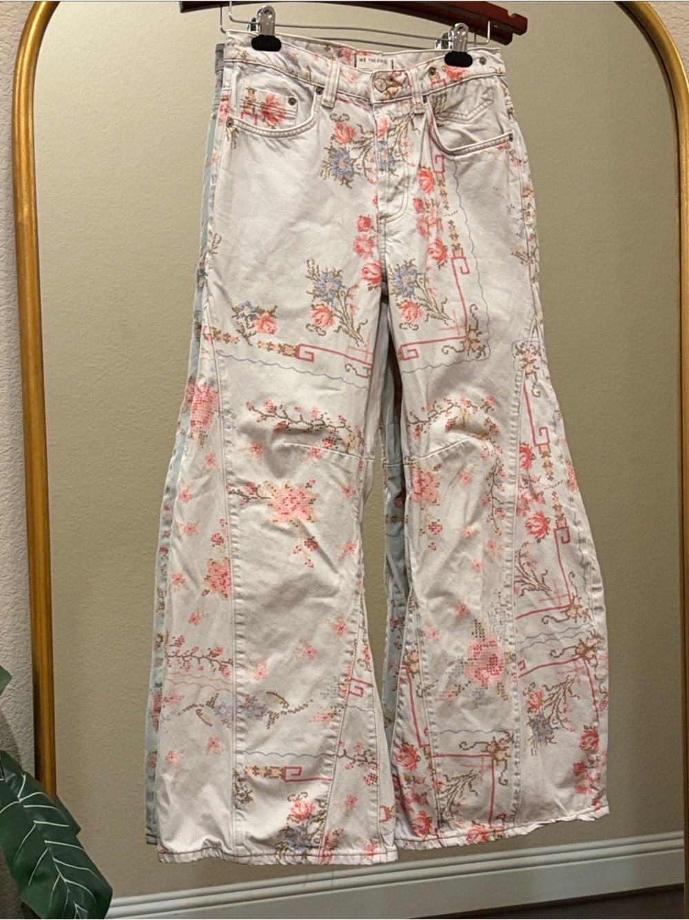 Free People We The Free Eden Printed Wide-Leg Jeans Size 26 - Picture 6 of 11